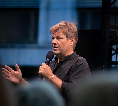 Athlete Keynote: U.S. Leadership in Outdoor Innovation